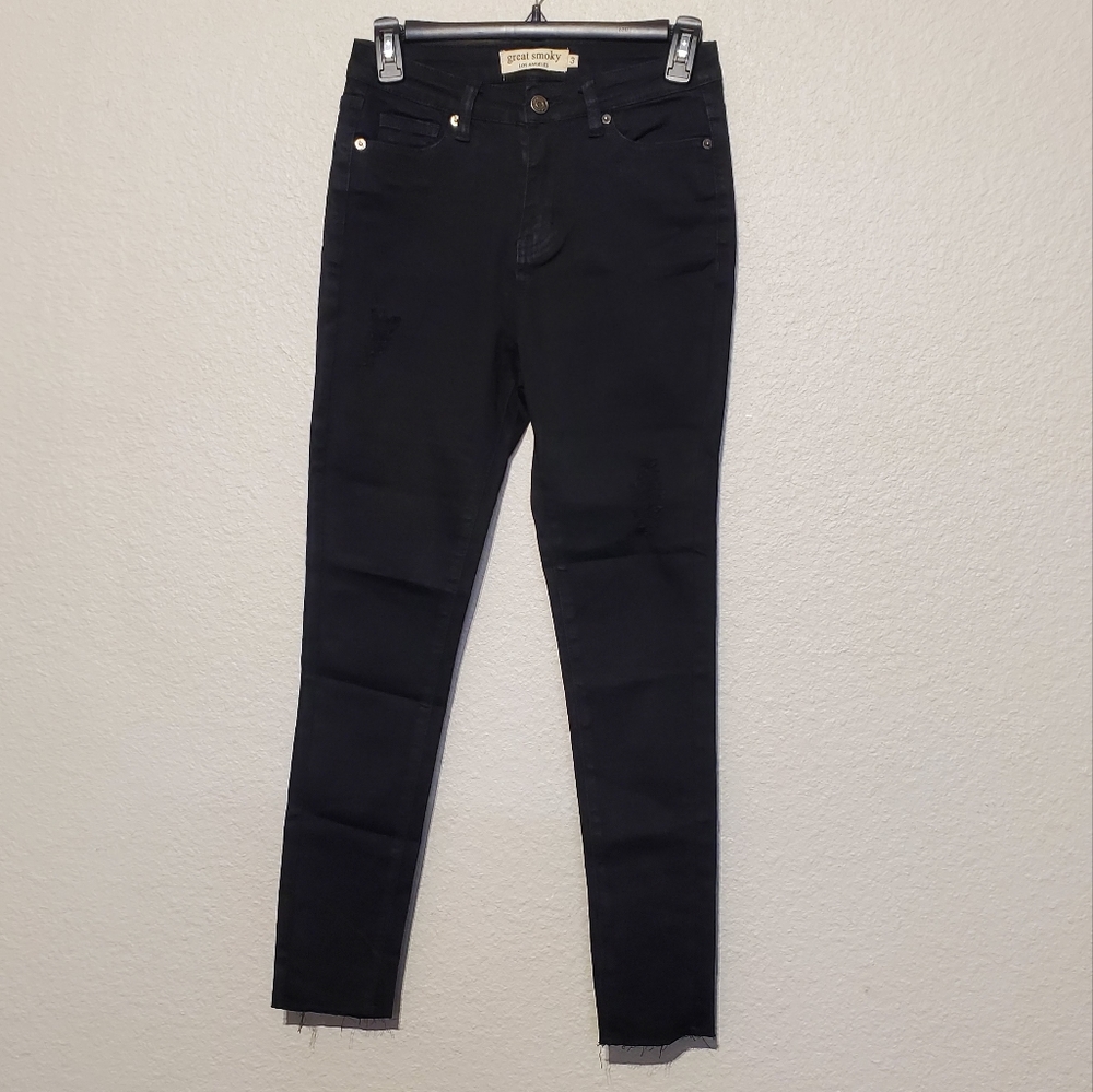 Great Smoky Women's Juniors Black Distressed Skinny Jeans Size 3